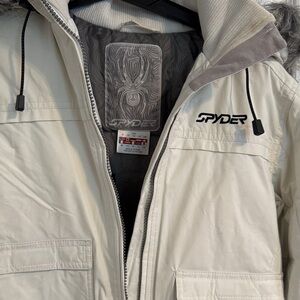Spyder Girl’s White Ski Jacket Size 10